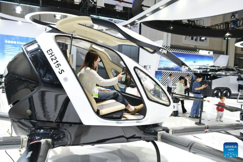 China Poised to Dominate Flying Taxi Market by 2026, Outpacing US Rivals