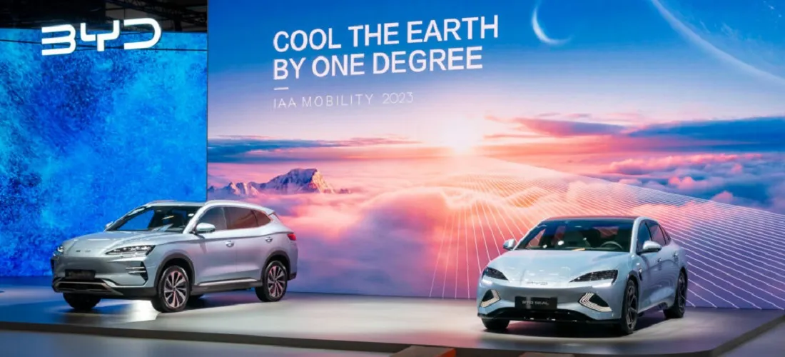 Soaring Memory Costs Force Automakers to Consider Price Hikes