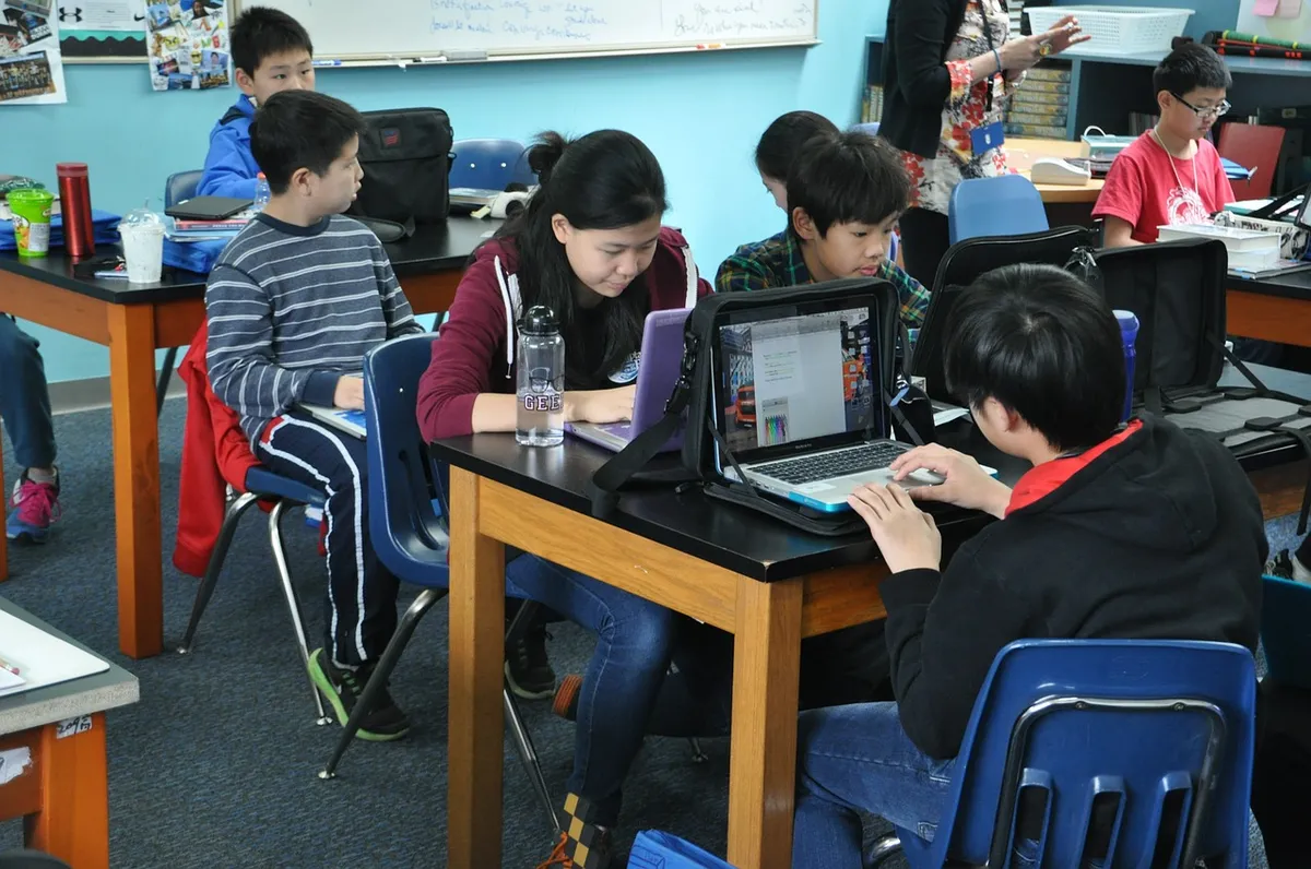 AI Reshapes China's Summer Learning Landscape with Personalized Tutoring